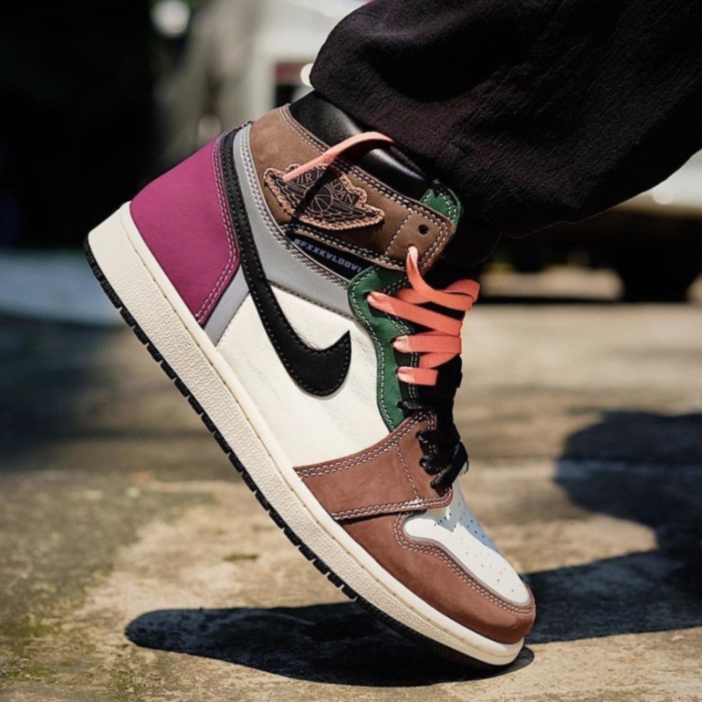 NIKE AIR JORDAN 1 Retro High OG "Hand Crafted" Sneakers